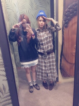 「STUSSY（ステューシー）のアイテム（スウェット、ブラック系）」を使った、みくぴすさん（レディース・159cm）の秋コーディネート