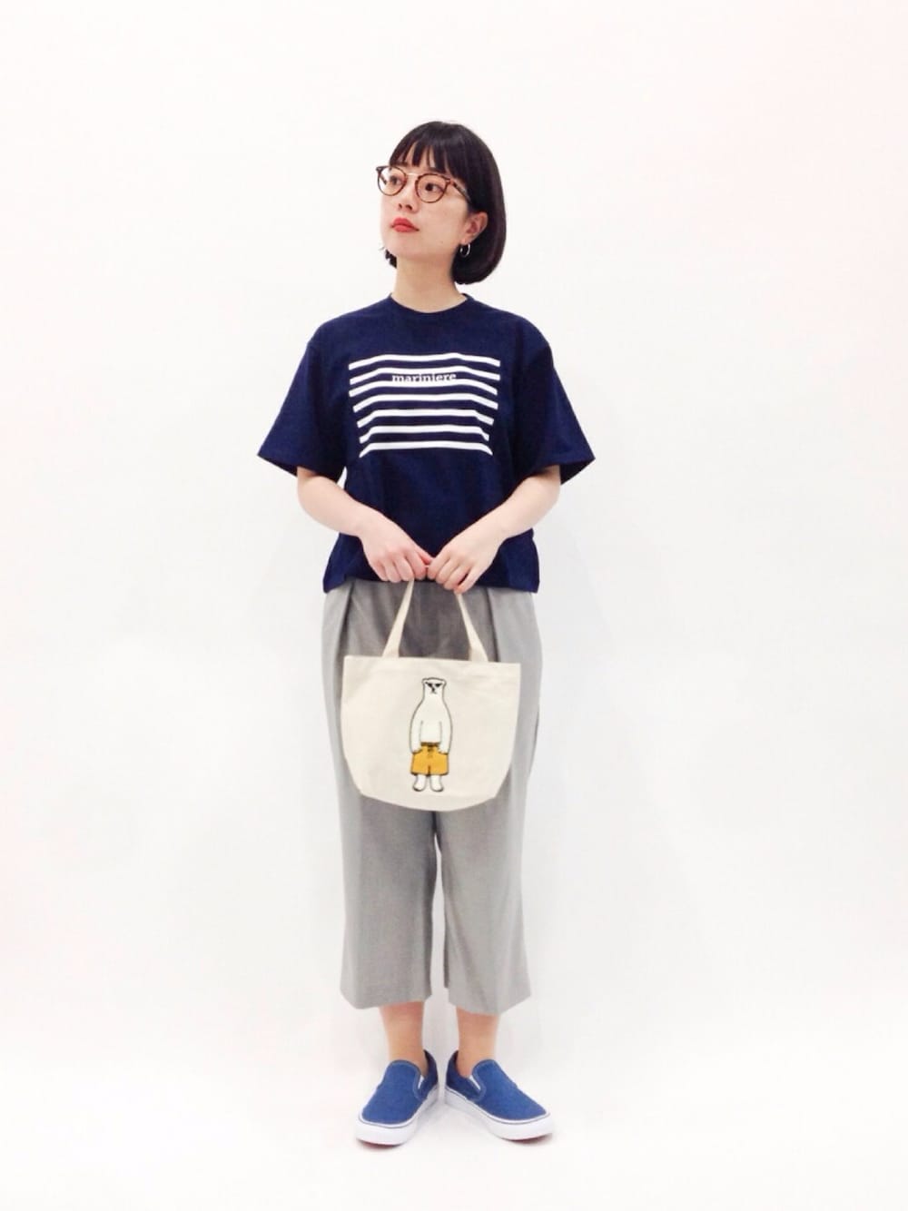 「VANS、休日スタイル、スリッポン、ガウチョパンツ、ゆるコーデ、ショート丈トップス」｜「ADAM ET ROPE'のボーダープリントＴシャツ（Tシャツ/カットソー、ブルー系）」を使った、まみむさん（レディース・157cm）の春コーディネートの1枚目の写真