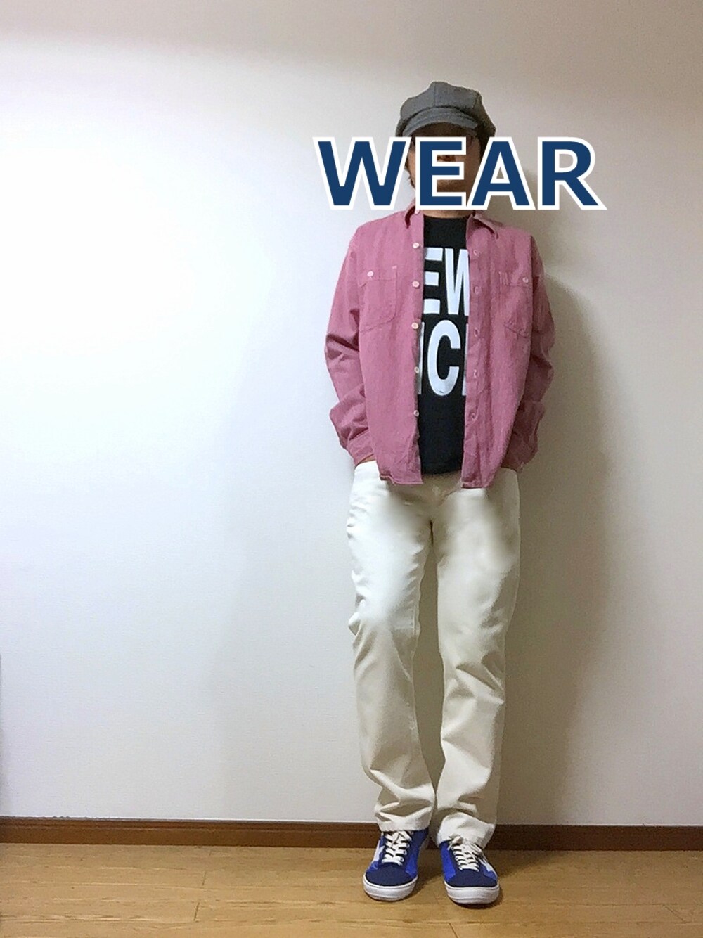 ブラック系のTシャツ/カットソー、その他のその他を着用したメンズの秋コーディネートの1枚目の写真