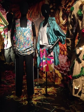 「DRIES VAN NOTEN（ドリスヴァンノッテン）のアイテム（ナイロンジャケット）」を使った、mmさん（レディース・171cm）の夏コーディネート