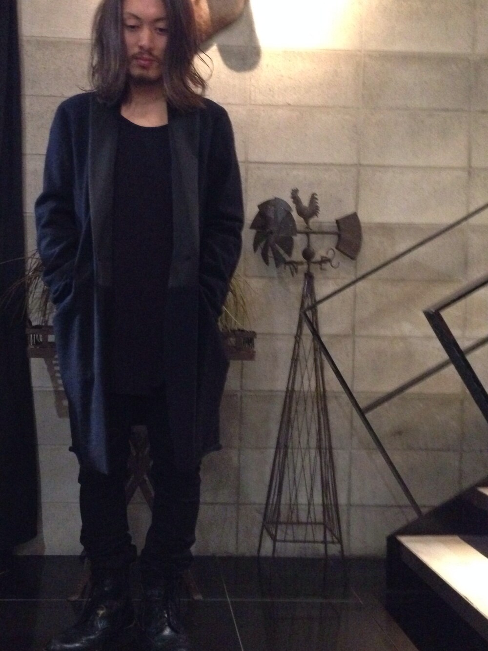 「L.H.PのLHP/ｴﾙｴｲﾁﾋﾟｰ/Unclicht/ｱﾝｸﾘﾋﾄ/ﾆｯﾄロンT（Tシャツ/カットソー）」を使った、kazuya muraiさん（メンズ・170cm）の秋コーディネートの1枚目の写真