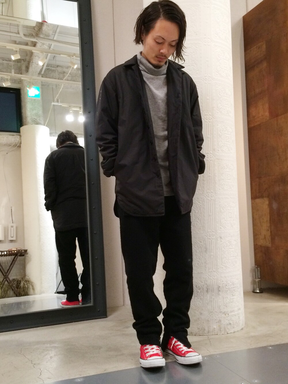 「シンプル、雨の日コーデ、秋のコーデ、ブラック、MARNI、robert geller」｜「MARNIのアイテム（ブルゾン、ブラック系）」を使った、kazuya muraiさん（メンズ・168cm）の秋コーディネートの1枚目の写真