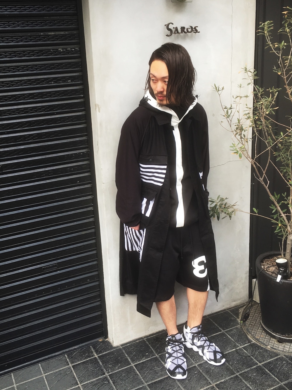 「Y-3、Y-3 kyujo、adidas、春コーデ、スポーツミックス、ショップコート、yohjiyamamoto、LHP名古屋、ストリート、ジャージ」｜「Y-3のアイテム（スニーカー、ホワイト系）」を使った、kazuya muraiさん（メンズ・168cm）の春コーディネートの1枚目の写真