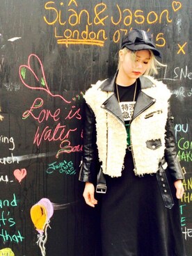 「BERNSTOCK SPEIRS（バーンストックスピアーズ）のアイテム（キャップ、ブラック系）」を使った、yuiさん（レディース・167cm）の秋コーディネート