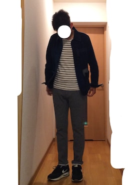 「グレーのスウェットパンツ」｜「アイテム（カバーオール）」を使った、AK190さん（メンズ・168cm）の秋コーディネート