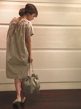 「Beau're（ヴュレ）のアイテム」を使った、NANO・UNIVERSE LIBRARY 新宿 STAFFさん（レディース・157cm）の夏コーディネート