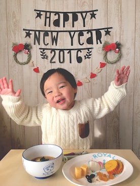 「happynewyear」｜「アイテム（その他）」を使った、sooooowaさん（キッズ・100cm）の冬コーディネート
