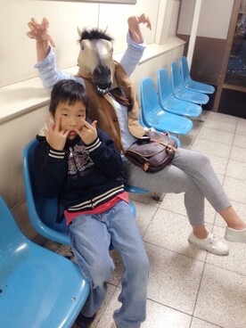 「アイテム（ダウンベスト、ブラウン系）」を使った、ゆうくんさん（レディース・163cm）の冬コーディネート