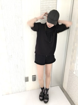 ニシムラナナミさんのコーディネート