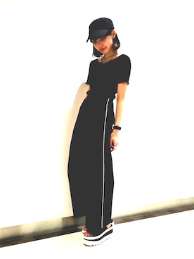 「7月WEAR夏のサンダル祭り」｜「アイテム（キャップ）」を使った、ニシムラナナミさん（レディース・156cm）の夏コーディネート