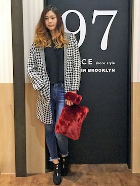 「アイテム（クラッチバッグ、レッド系）」を使った、yukiさん（レディース・175cm）の秋コーディネート