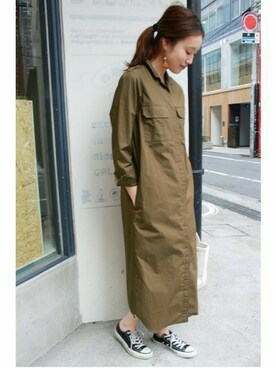「SLOBE IENA（スローブイエナ）のアイテム（シャツワンピース）」を使った、Sallyさん（レディース・162cm）の春コーディネート