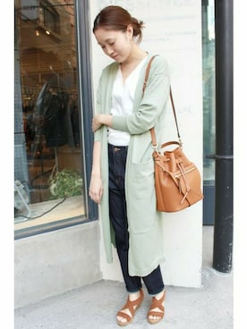 「テーパードデニム」｜Sallyさん（レディース・162cm）の春コーディネート