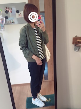 「SLOBE IENA（スローブイエナ）のアイテム（MA-1）」を使った、UNさん（レディース・155cm）の秋コーディネート