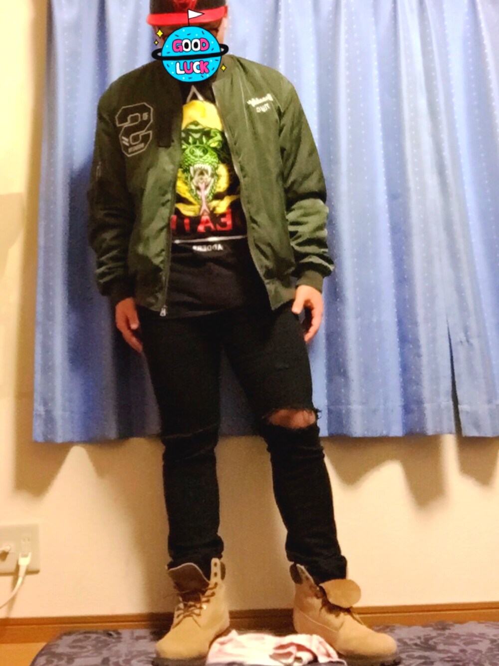 「ミリタリー」｜「TimberlandのTimberland / 6INCH SHEARLING BOOTS（ブーツ、ブラウン系）」を使った、たっつんさん（メンズ・168cm）の冬コーディネートの1枚目の写真