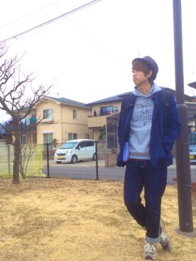 「BLUE WAY（ブルーウェイ）のアイテム（デニムパンツ）」を使った、Taiyouさん（メンズ・170cm）の冬コーディネート