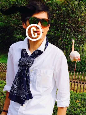 「JACOB COHEN（ヤコブコーエン）のアイテム（バンダナ/スカーフ）」を使った、籠屋さん（メンズ・169cm）の春コーディネート