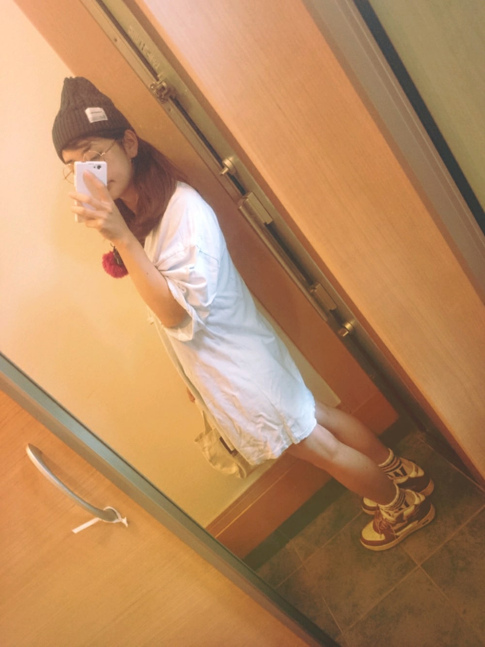 「TODAYFUL、Ungrid、ママコーデ、めがね、VANS」｜「TODAYFULのニットキャップ（ニットキャップ/ビーニー、グレー系）」を使った、ゆさん（レディース・158cm）の夏コーディネートの1枚目の写真