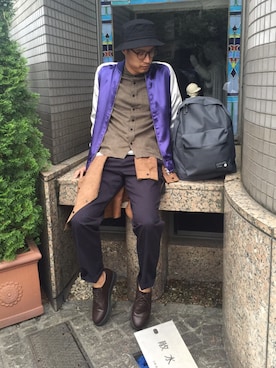 「アイテム（バックパック/リュック、グレー系）」を使った、TARF KATSUOさん（メンズ・175cm）の夏コーディネート