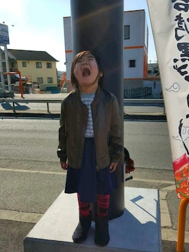 「5歳」｜「アイテム（ミリタリージャケット）」を使った、jukkaさん（キッズ・120cm）の冬コーディネート