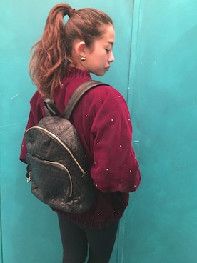 「Desigual（デシグアル）のアイテム（バックパック/リュック）」を使った、Christina さん（レディース・161cm）の秋コーディネート