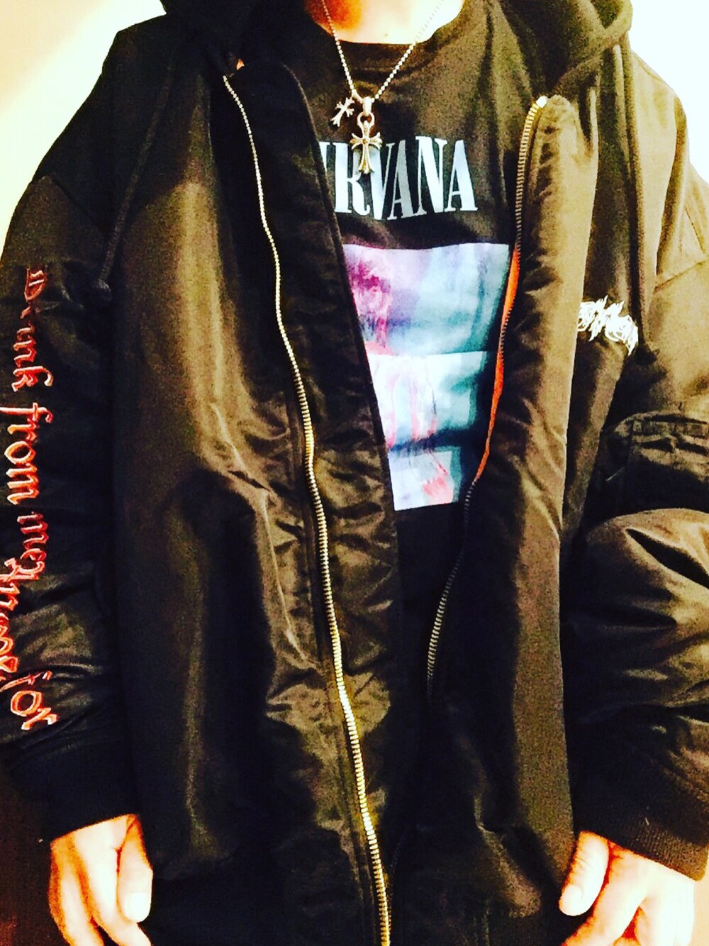「vetements、ヴェトモン、MA1、オーバーサイズ、コーディネート、16-17A/W」｜「VETEMENTSのvetements 16-17A/W ma1（ナイロンジャケット、ブラック系）」を使った、まぁ坊さん（メンズ・178cm）の夏コーディネートの1枚目の写真