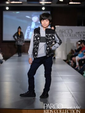 「BLOC（ブロック）のアイテム（その他）」を使った、SORAさん（キッズ・135cm）の秋コーディネート