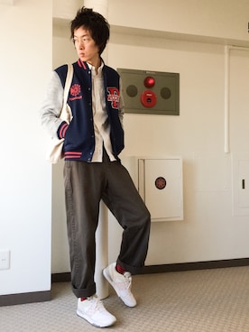 「Reebok（リーボック）のアイテム（スタジャン）」を使った、loupさん（メンズ・180cm）の冬コーディネート