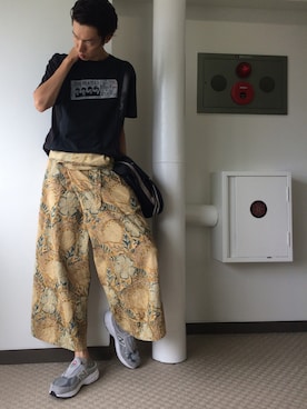 「タイパンツ」｜「アイテム（ジャケット/アウター）」を使った、loupさん（メンズ・180cm）の秋コーディネート