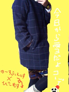 「柄×柄」｜「アイテム（ピーコート）」を使った、jimmy-k/.45bulletさん（メンズ・176cm）の冬コーディネート
