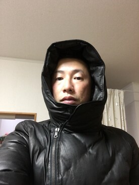 「ISAMU KATAYAMA BACKLASH（イサムカタヤマバックラッシュ）のアイテム（ダウンジャケット/コート）」を使った、淳△さん（メンズ・168cm）の冬コーディネート