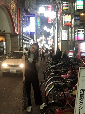 「ZALORA（-）のアイテム（つなぎ/オールインワン）」を使った、MARY•JOEYTSEさん（レディース・163cm）の秋コーディネート