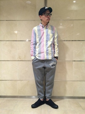 「スウェット×シャツ」｜YOSHIさん（メンズ・173cm）の冬コーディネート