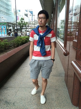 「アイテム（カーゴパンツ、グレー系）」を使った、YOSHIさん（メンズ・173cm）の春コーディネート