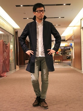 「The DUFFER of ST.GEORGE（ザダファーオブセントジョージ）のアイテム（ステンカラーコート）」を使った、YOSHIさん（メンズ・173cm）の冬コーディネート