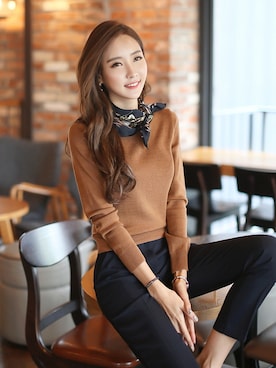 「アイテム（バンダナ/スカーフ）」を使った、スタイルオンミさん（レディース・167cm）の秋コーディネート