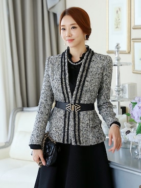 「アイテム（ノーカラージャケット、グレー系）」を使った、スタイルオンミさん（レディース・167cm）の秋コーディネート