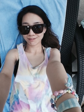 「travel」｜「アイテム（アクセサリー）」を使った、KSMさん（レディース・158cm）の夏コーディネート