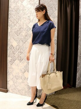 「TAKA-Q（タカキュー）のアイテム（パンツ）」を使った、m.f.editorial スタッフさん（レディース・160cm）の夏コーディネート