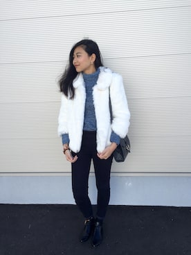 「Dior」｜「アイテム（ムートンコート）」を使った、Yudira Majimaさん（レディース・169cm）の秋コーディネート