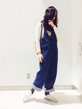 「BEAMS（ビームス）のアイテム（サロペット/オーバーオール）」を使った、ももさん（レディース・161cm）の冬コーディネート