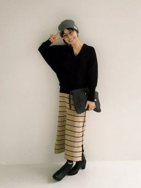 「アイテム（クラッチバッグ）」を使った、MAKORIさん（レディース・159cm）の秋コーディネート