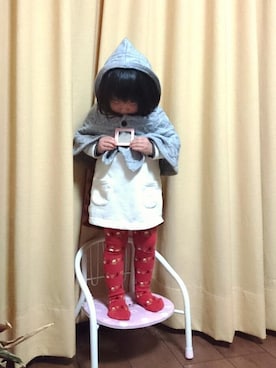 「COMME CA ISM（コムサイズム）のアイテム（ポンチョ）」を使った、ratoco*さん（キッズ・80cm）の冬コーディネート