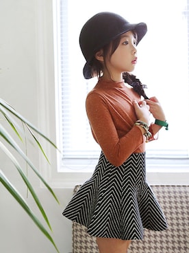 「アイテム（スカート）」を使った、ILOVEJさん（キッズ・110cm）の冬コーディネート
