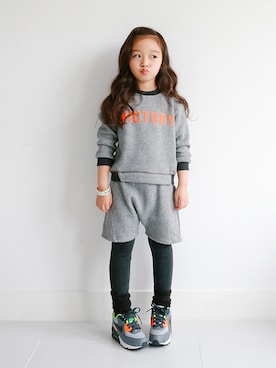 「アイテム（その他トップス）」を使った、ILOVEJさん（キッズ・110cm）の冬コーディネート