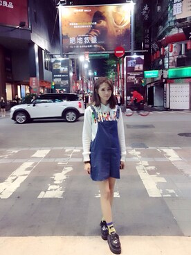 詹艾娃さんのコーディネート