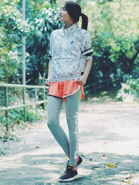 「Reebok（リーボック）のアイテム（スタジャン）」を使った、haileycさん（レディース・158cm）の春コーディネート