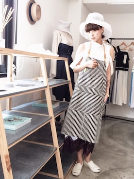 「アイテム（モカシン/デッキシューズ、ホワイト系）」を使った、Ningさん（レディース・163cm）の夏コーディネート