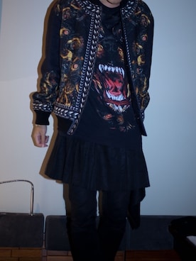 「GIVENCHY（ジバンシイ）のアイテム（ブルゾン）」を使った、ひかるさん（メンズ・180cm）の秋コーディネート