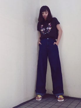 「VENCE（ヴァンス）のアイテム（パンツ）」を使った、SHiNORiさん（レディース・162cm）の夏コーディネート